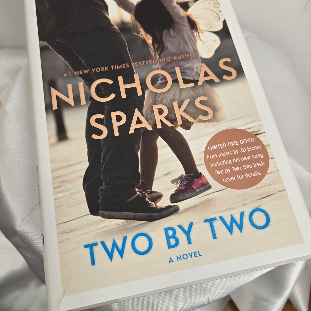 Nicholas Sparks 'Two by Two' Novel - Cream Cover